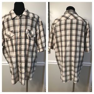 Men’s Columbia Sportswear button front shirt